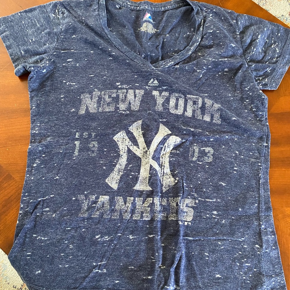 New York Yankees v neck tee shirt NY